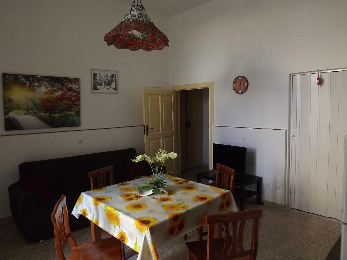 Casa Vacanze La Terra Dei Briganti Matera Exterior photo